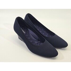 VIVIA‎ Women's 40 9 AlmondToe Tamia Wedge Pro Navy Blue Knit Shoes Heels NW